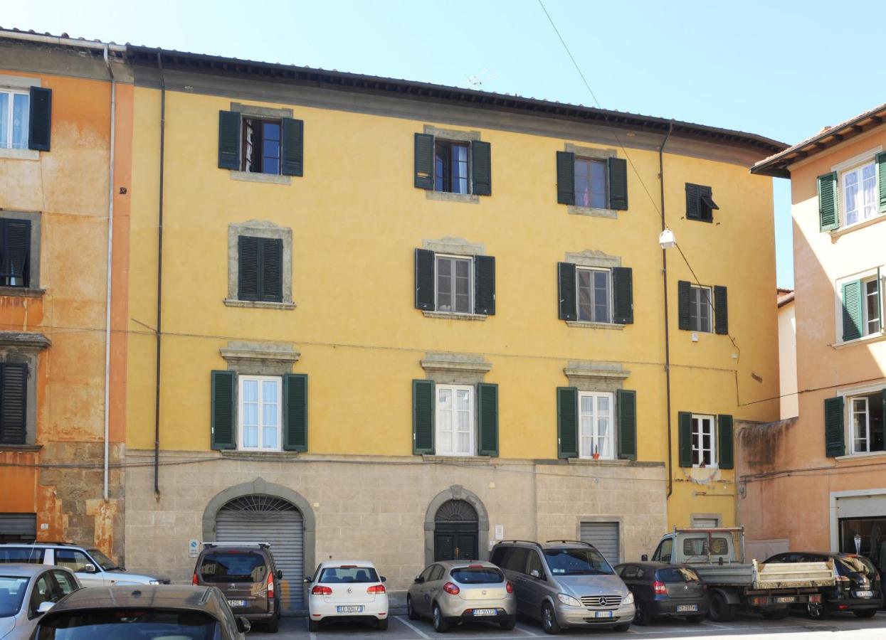 Almadelena Guest House Pisa Buitenkant foto